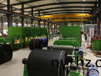 輸送帶硫(liu)化(hua)生産(chan)線