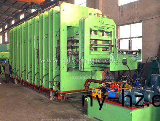 織物輸送帶(dai)生(sheng)産線