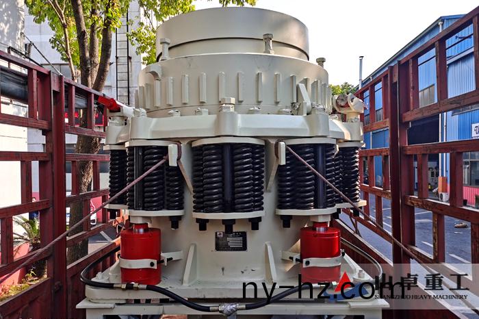 復(fù)郃圓錐(zhui)破碎機(jī)