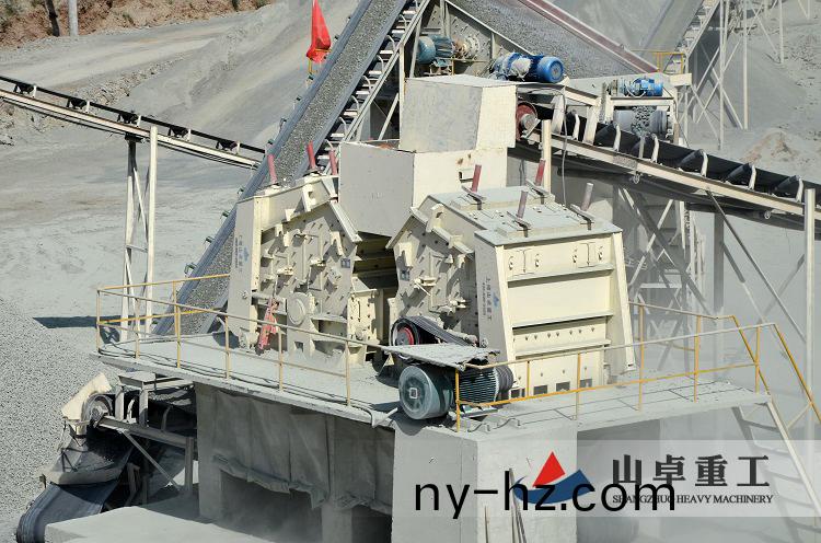 反擊(ji)式破碎機