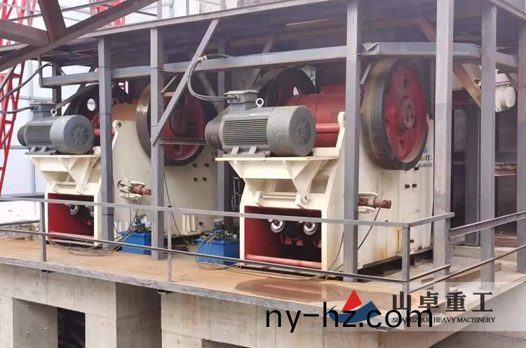 歐版顎式破碎機(jī)(ji)