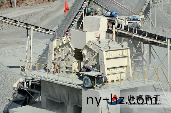 反擊(ji)式(shi)破碎機(jī)